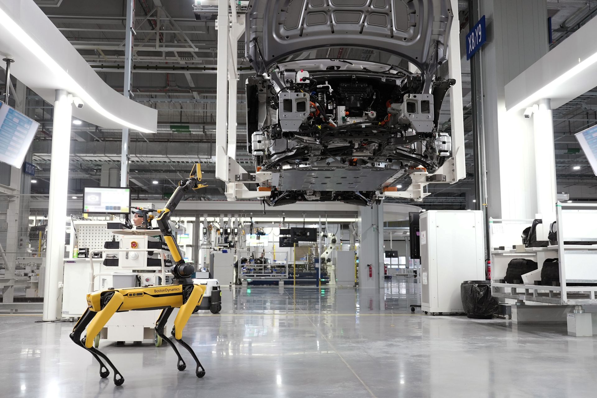 Automotive assembly line in a factory